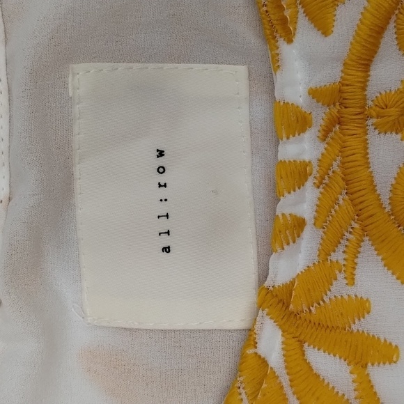 All:row Yellow White Embroidered Leaf Pattern Dress Size Small - Picture 5 of 10